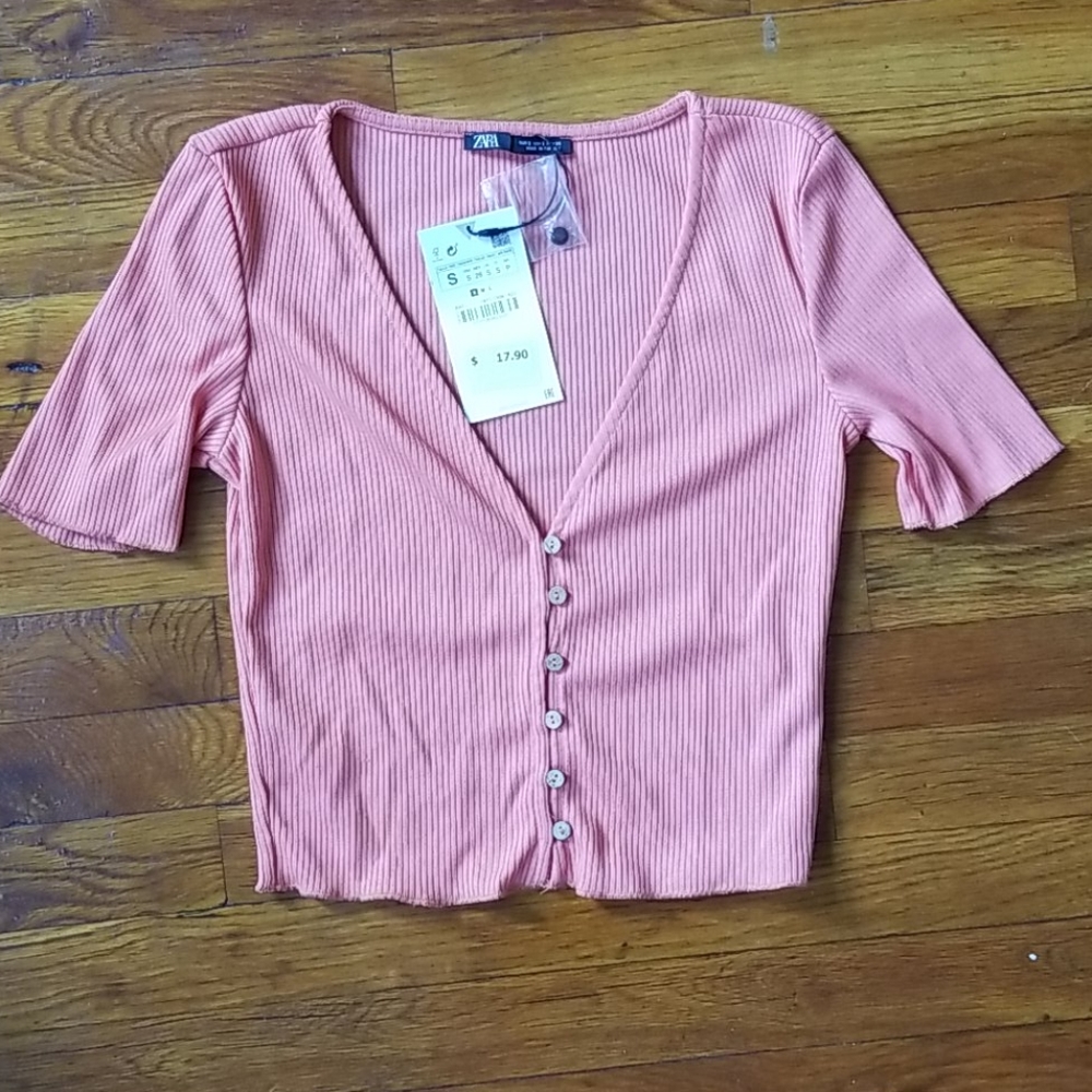 Zara Button Crop